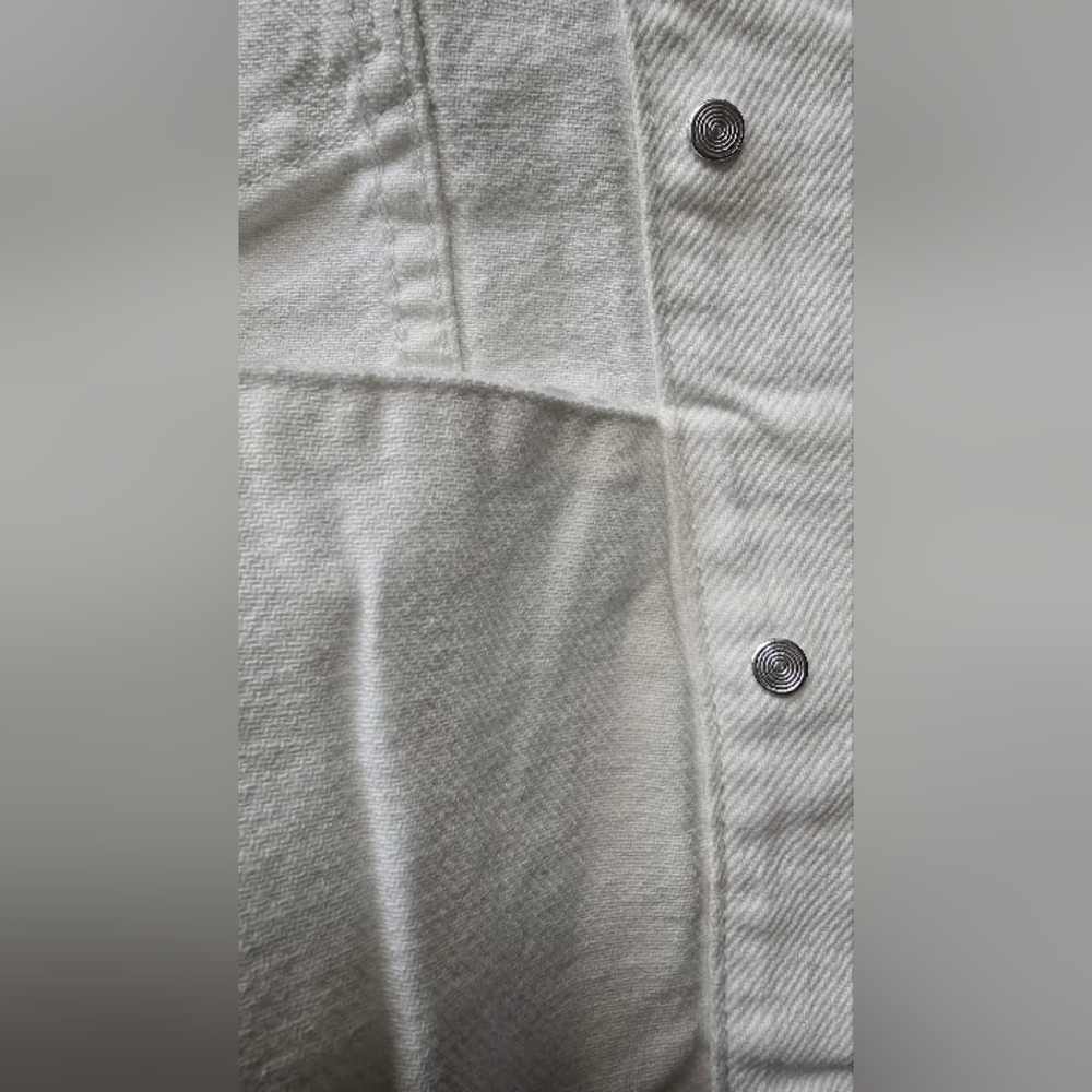 Velvet Heart White Cropped Jean Jacket Size L-NWT - Picture 9 of 16
